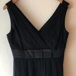 Little Black Dress Size 4 *LIKE NEW*